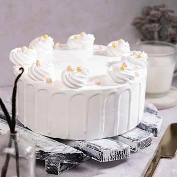 Macaroons Cake | Fancy Birthday Cake | Order Custom Cakes in Bangalore –  Liliyum Patisserie & Cafe