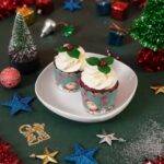 Chirstmas Holly Cupcake