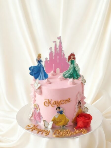 Baby with Balloon- Designer Birthday Cake