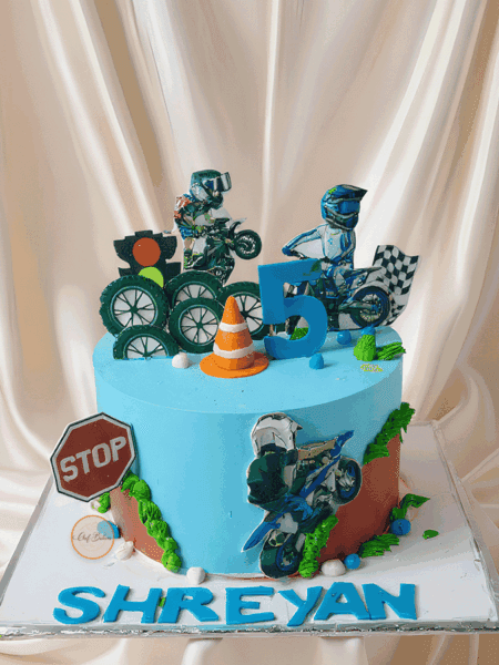 Bike Race Theme Cake