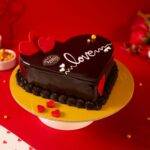 Valentine Heart Shape Dutch Chocolate Fantasy Cake