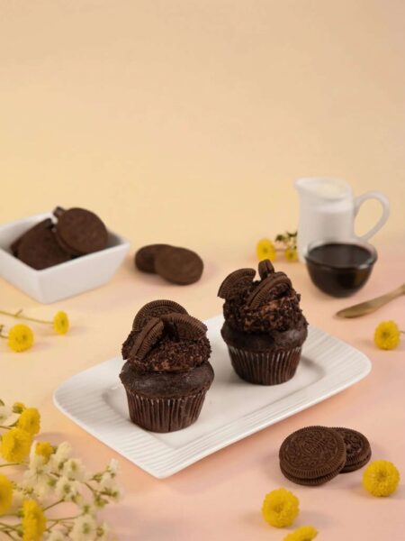 Oreo Cupcake – Creamy, Crunchy & Cookies Delight