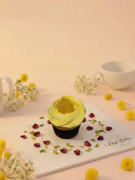 Mango Fill Cupcake