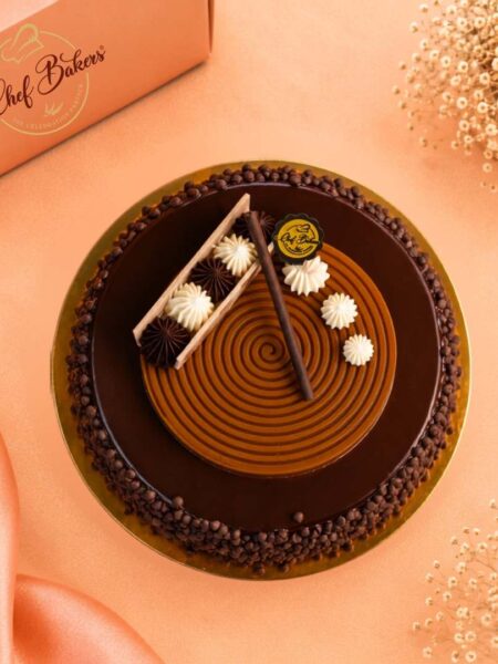 Toffee Choco chips Cake