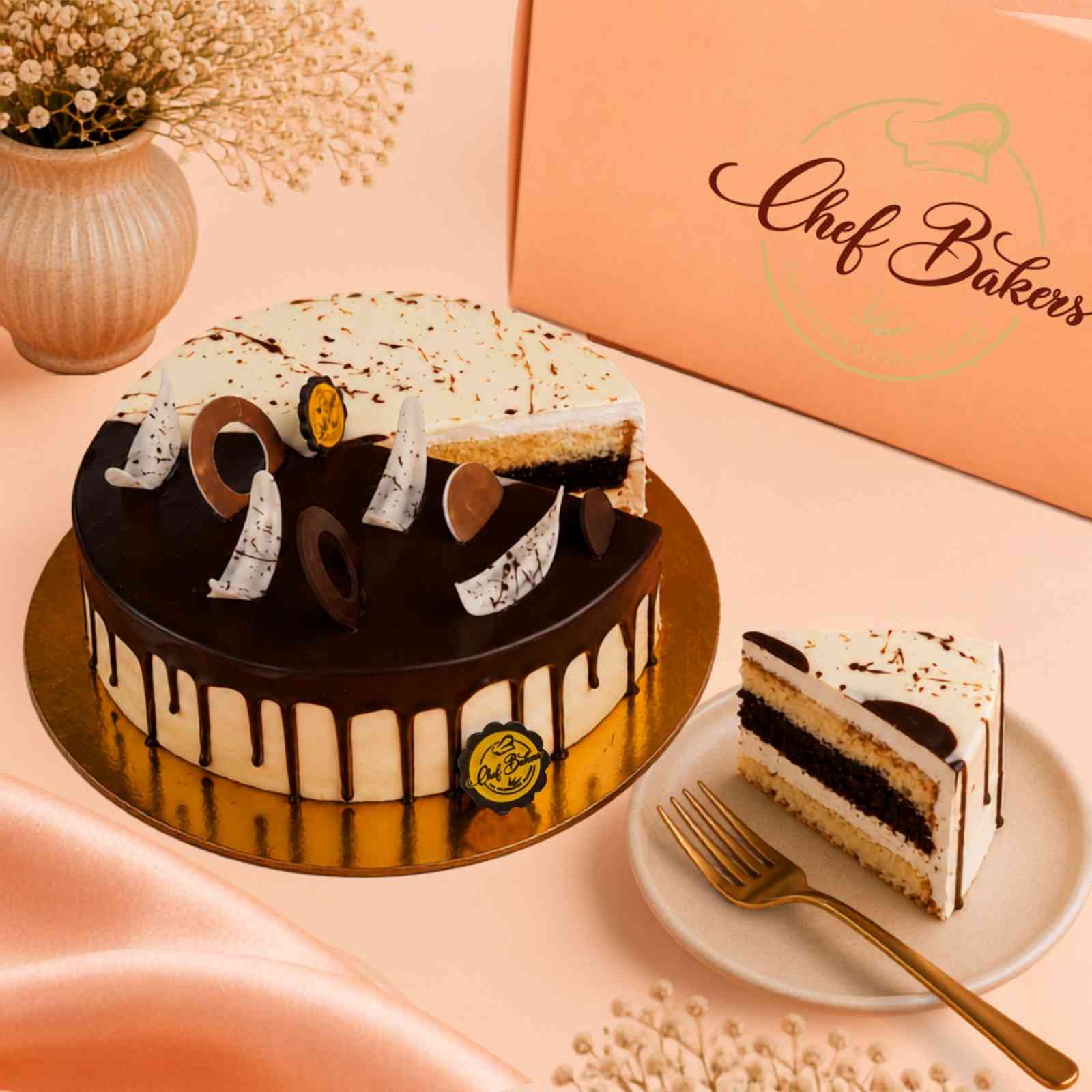 Classic Twin Delight Cake - Image 4